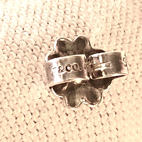 💖Tiffany & Co. Loving Heart Stud Paloma Picasso 925 Sterling Silver Earrings 💖 - Picture 6 of 15